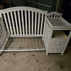 Awesome Baby Crib With Built In Shelves 