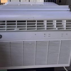 Ar Conditioner 11.900 BTUs