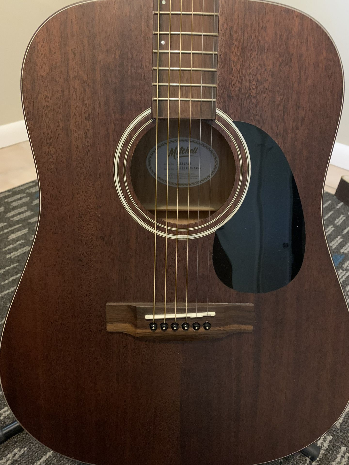Mitchell T331 Acoustic Guitar 
