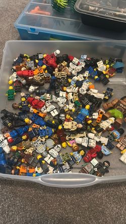 Prebuilt used mini-figures assorted pack of 20