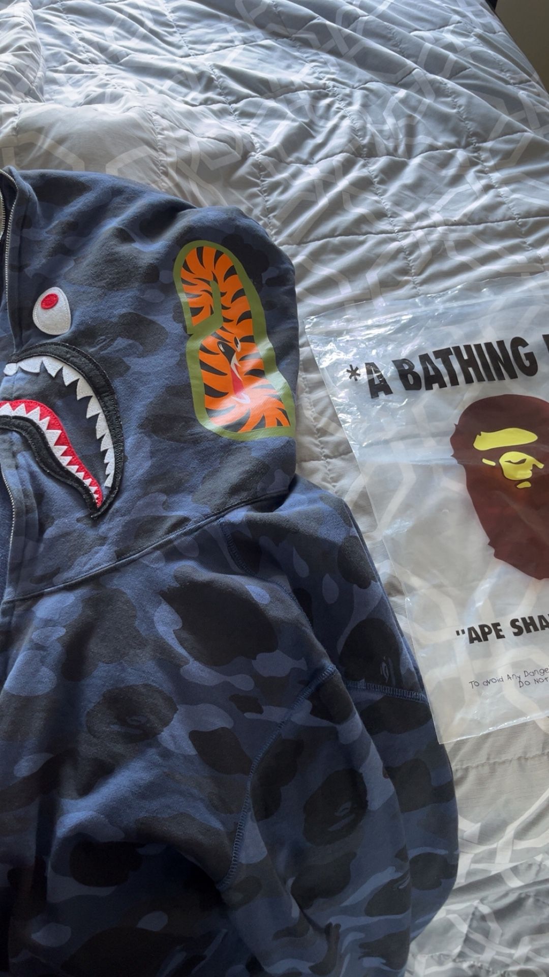 New bape Hoodie
