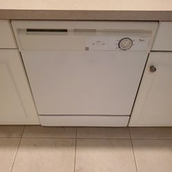 Whirlpool  Dishwasher 