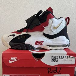 Nike Retro  Size 8.5 Men’s  (Worn Once) Like New  -$200