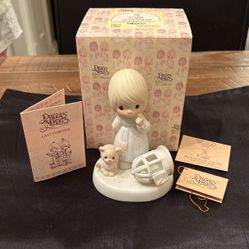 Precious Moments 1987 The Lord Giveth And The Lord Taketh Away 100226