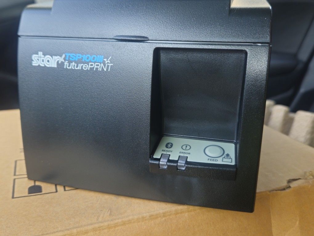 TSP100III Receipt Printer With Accessories Never Used