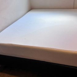 FULL SIZED MATTRESS, BOX SPRING, AND METAL BED FRAME