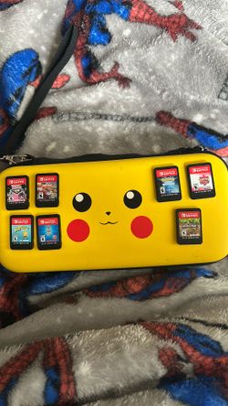 Nintendo switch games + case