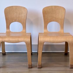 Vintage Kids Chairs – Grab This Iconic Pair NOW!  