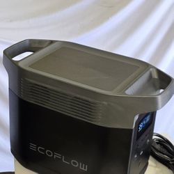 ECOFLOW DELTA 1300 PORTABLE POWER STATION GENERATOR FOR OUTDOORS FAST CHARGING .
Take the power anywhere.
0-80% in 1 hour.
13 outlets.
Charge and powe