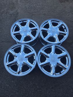 Cadillac Chrome Wheels Set of 4