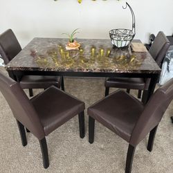 Faux Marble Dining Table Set With Bench