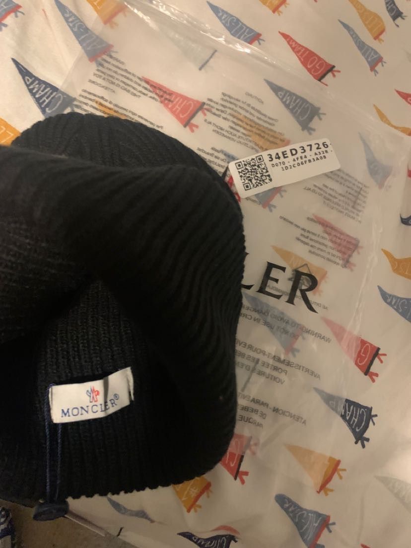Moncler Beanie for Sale in Auburn, WA OfferUp