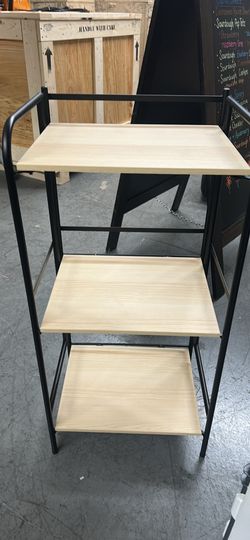 Small foldable shelf