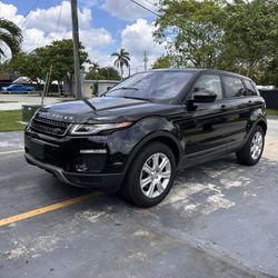 2017 Land Rover Evoque SE