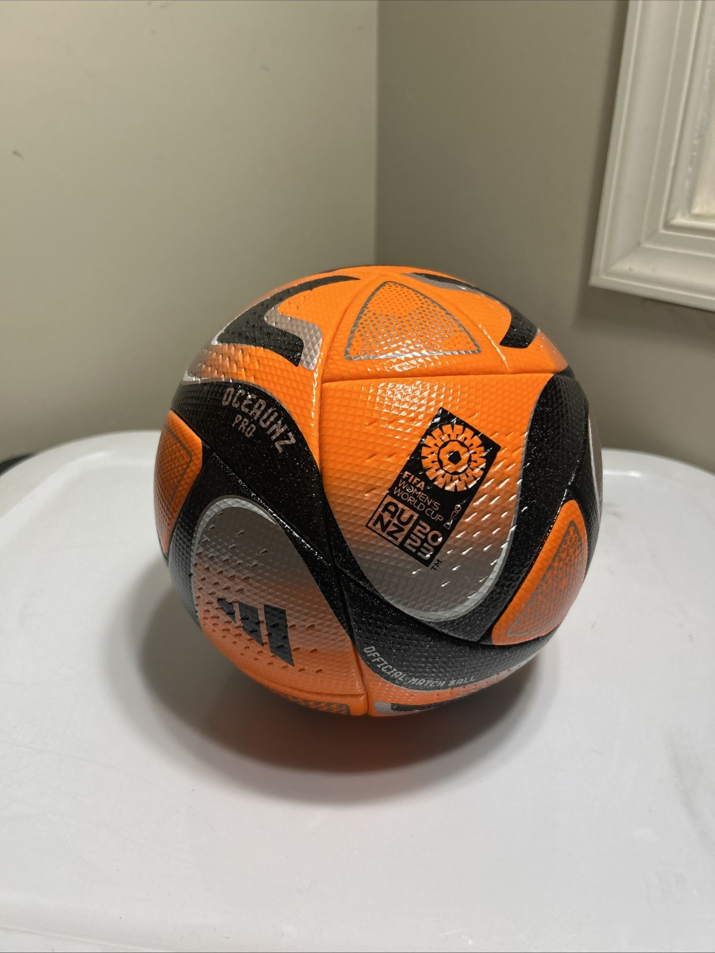 $169.99 Adidas World Cup 2023 Oceaunz Official Match Ball AuNz Size 5 New No Box