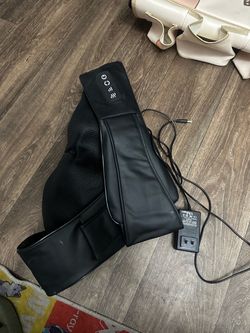 Shoulder massager