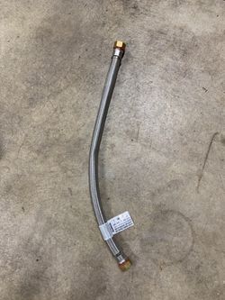 Watts 3/4 24 inch hot water heater connector