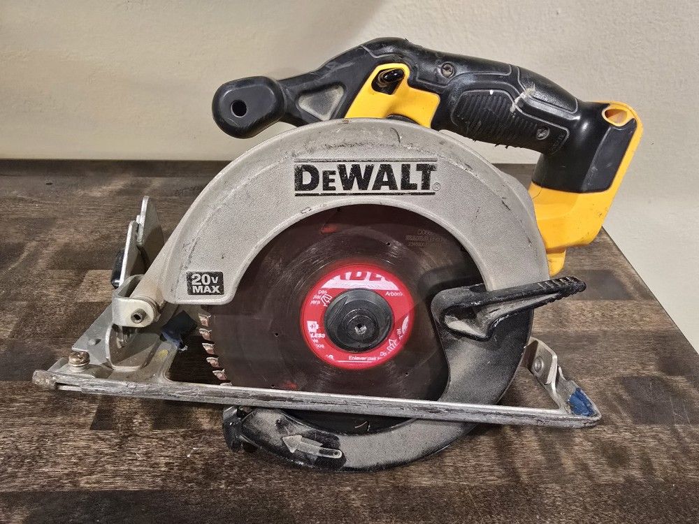 Dewalt 20V Circular Saw (Tool Only)