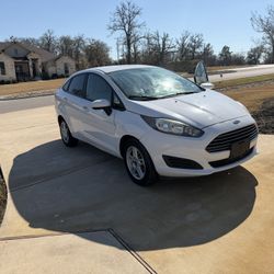 2018 Ford Fiesta 