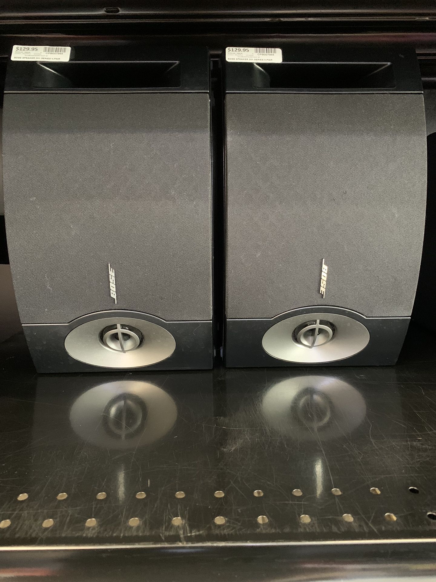Bose 201 V Speakers, Pair, Good Shape!