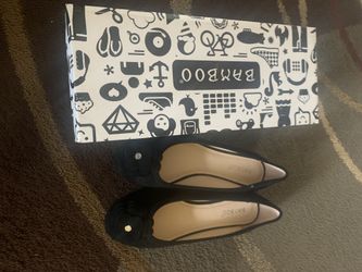 Girls flats size 7 new