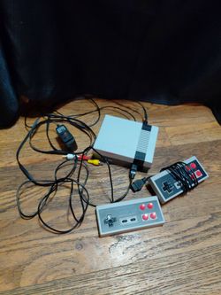 620 Classic Footage Preloaded Mini Anniversary Portable Entertainment Gear, Dual Controllers, AV Output, Handheld Home Dual Use Vintage Leisure Tool