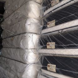 💤🛏️Mattress all sizes🛏️💤
🔵Pillow top🛏️
🟢Queen sizes $190
🟡Full sizes $ 170
🟠Twin sizes $120
🟣cal King $ 310
🟤E K $ 320
🚚Delivery availabl