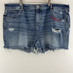 OLD NAVY Womens Distressed Denim California Boyfriend Raw Hem Plus Size Shorts