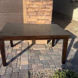 Kitchen Table Expands 