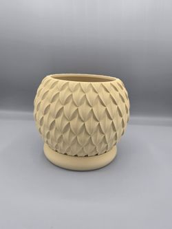 4 Inch Diameter Flower Pot