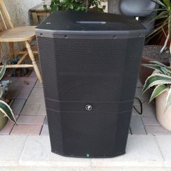 MACKIE SPEAKER