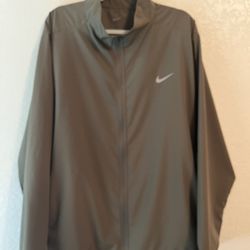 Nike Men’s form Dri Fit Versatile Jacket/windbreaker Green 2XL