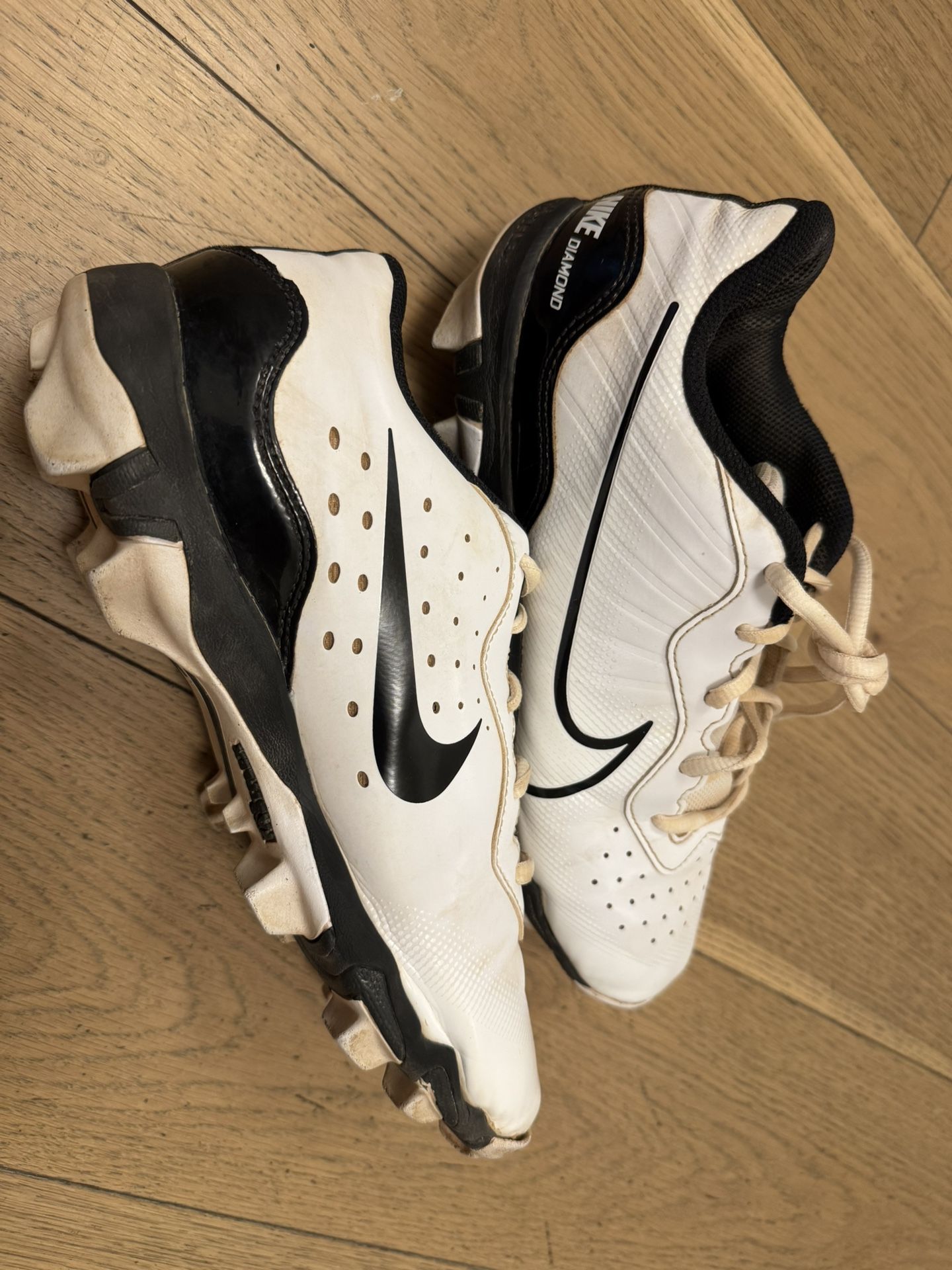 Nike Diamond Baseball Cleats