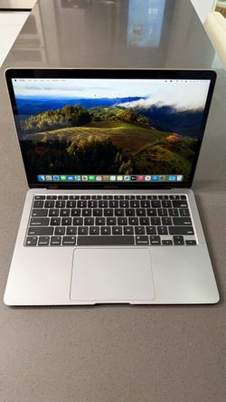 2020 MacBook Air M1 13” – 8GB RAM – Excellent Condition