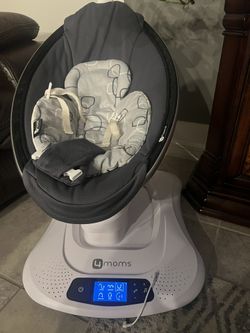4 Moms Baby Swing