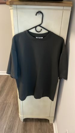 Black Uniqlo Tee Shirt 