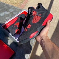 Jordan 4 Red Thunder