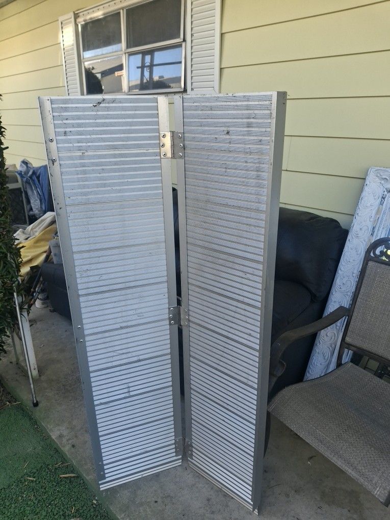 Folding Ramp Light And Easy To Use.