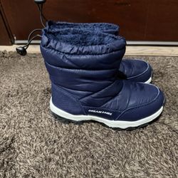Dream Pairs Winter Boots Little Kid Size 13