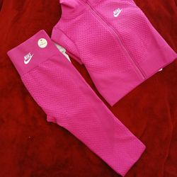 Hot Pink Nike Outfit