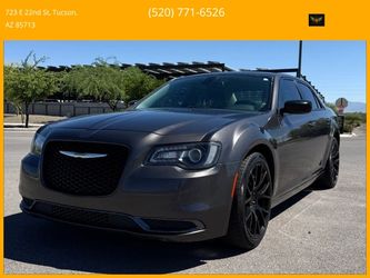 2018 Chrysler 300