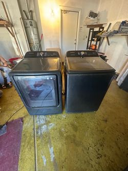 Samsung washer and gas dryer set