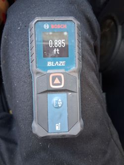 Bosch GLM100-23 (Digital tape measure)