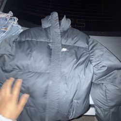 Nike Puffer 