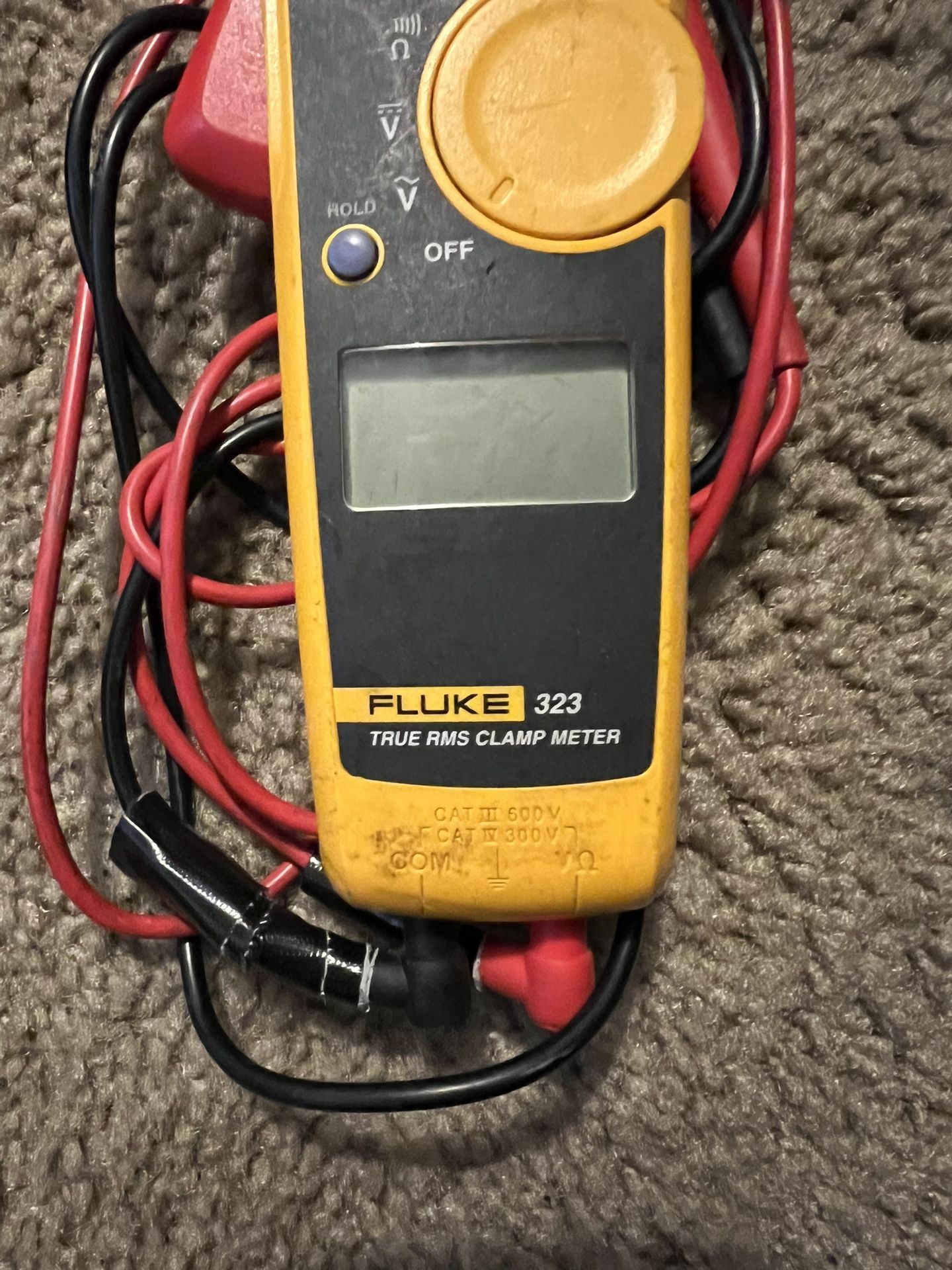 Fluke 323