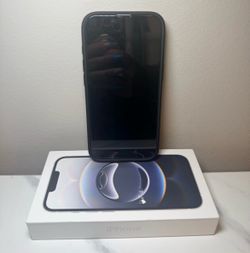 IPhone  16e