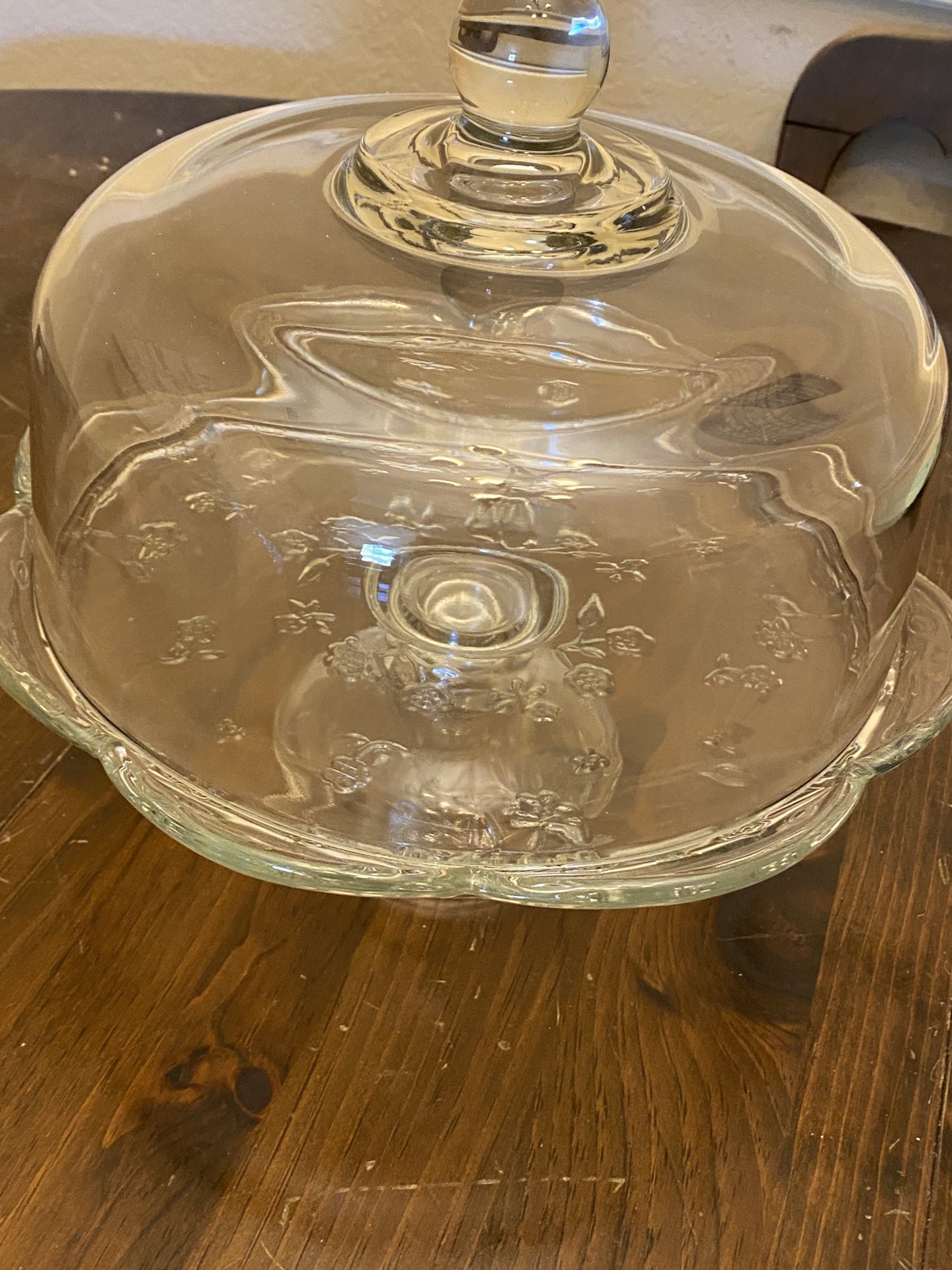 Glass Pedestal Cake Plate And Dome Lid— Heavy 