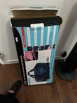 Pink Levi’s duffle bag