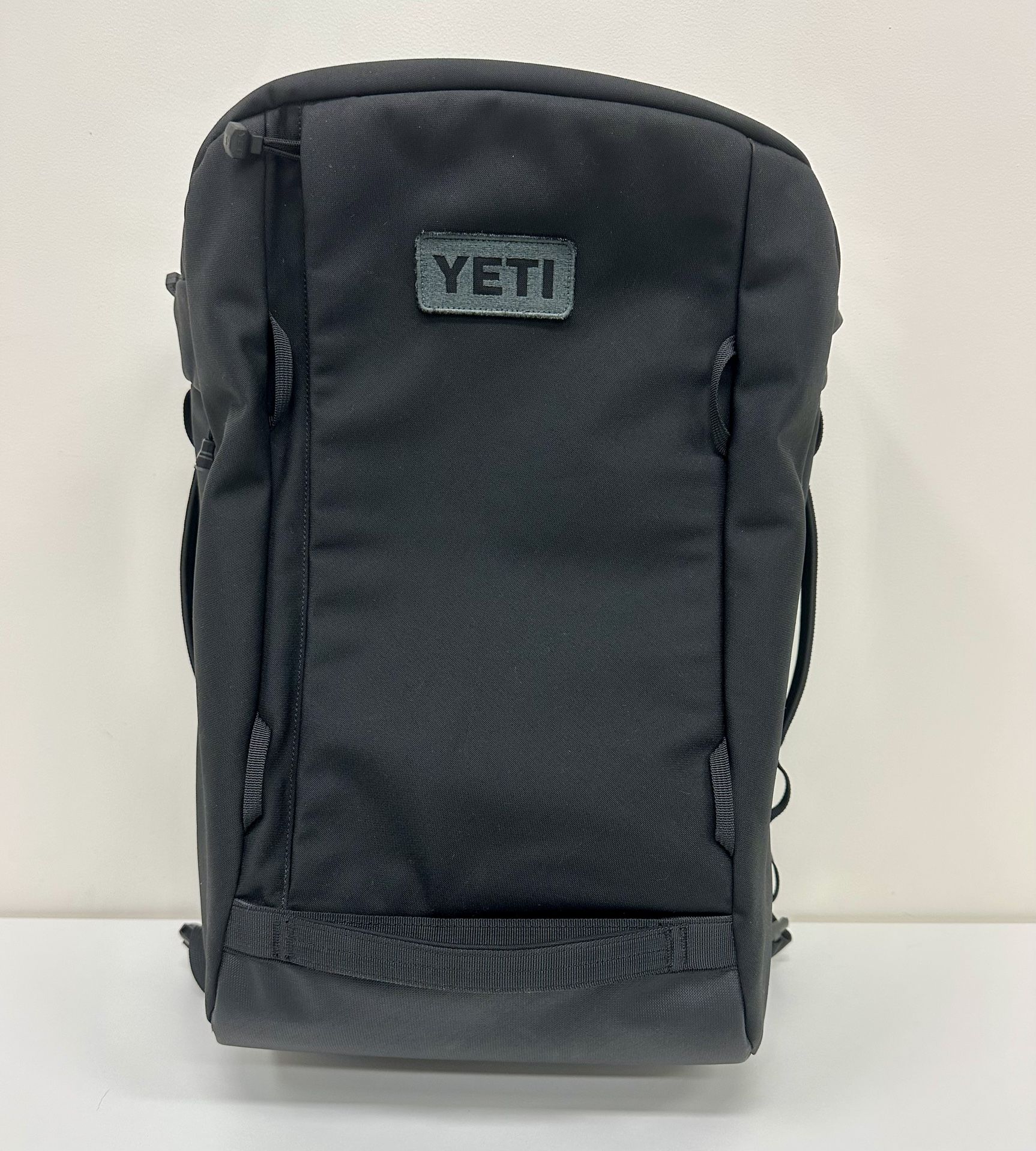 Yeti Crossroads 35L Carry on Backpack - Black