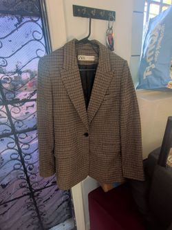 Zara jacket size small
